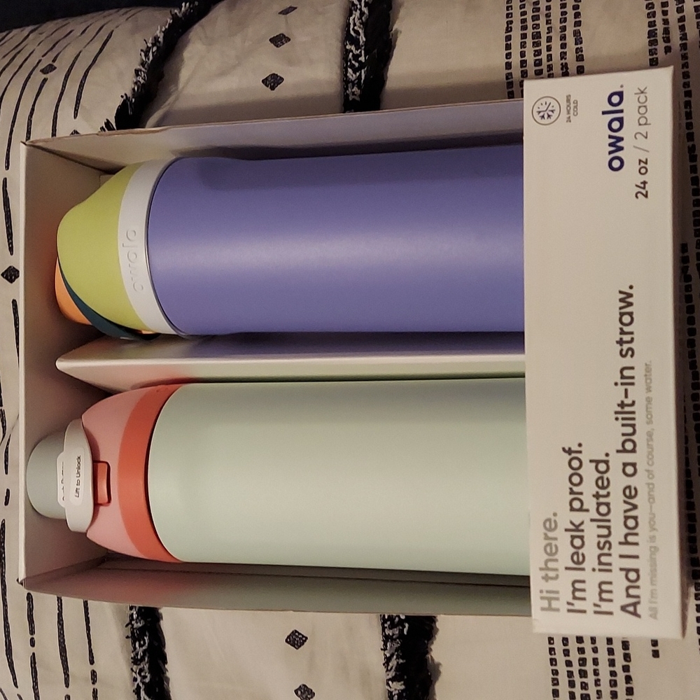 Owala 2PK 24 oz Water Bottles